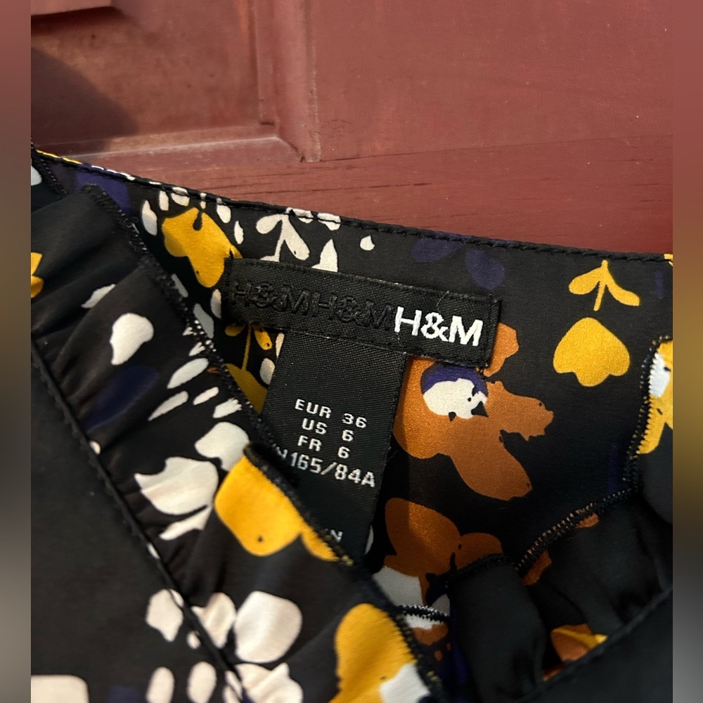 H&M dress. Silk like material. Size 6